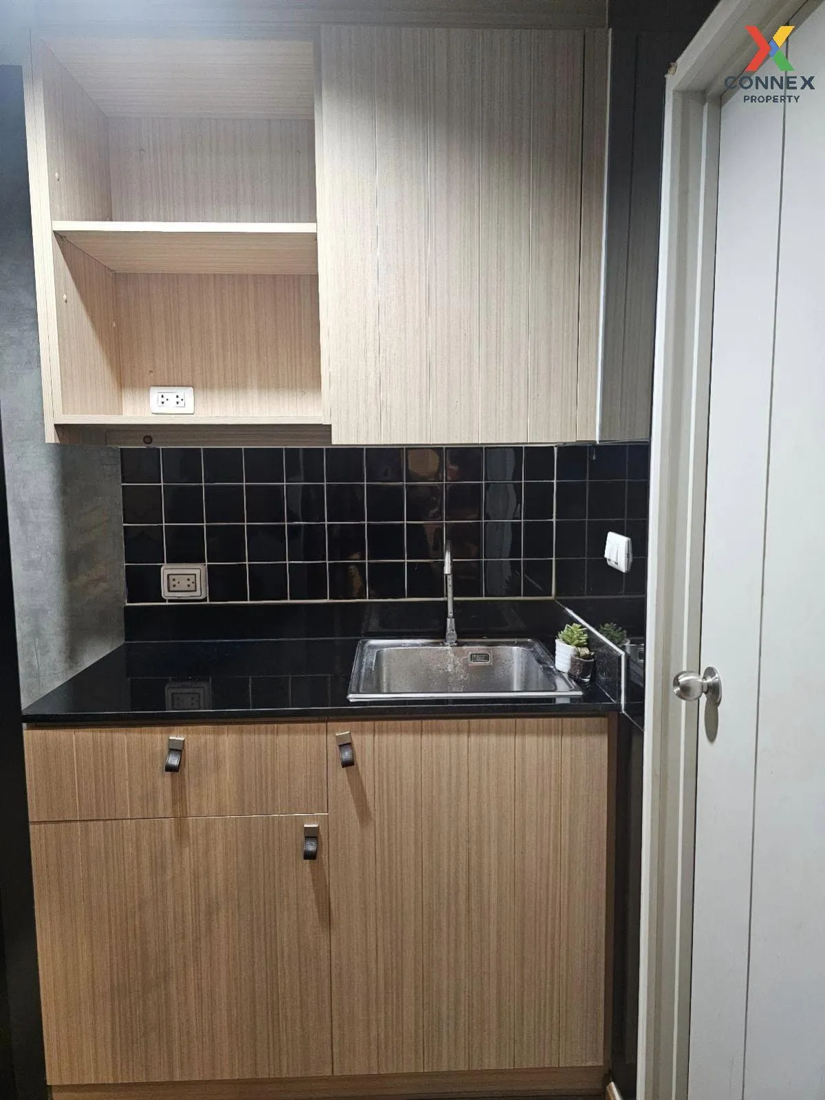 For Rent Condo , UNIO Sukhumvit 72 , BTS-Bearing , Samrong Nuea , Don Mueang , Samut Prakarn , CX-111202 3