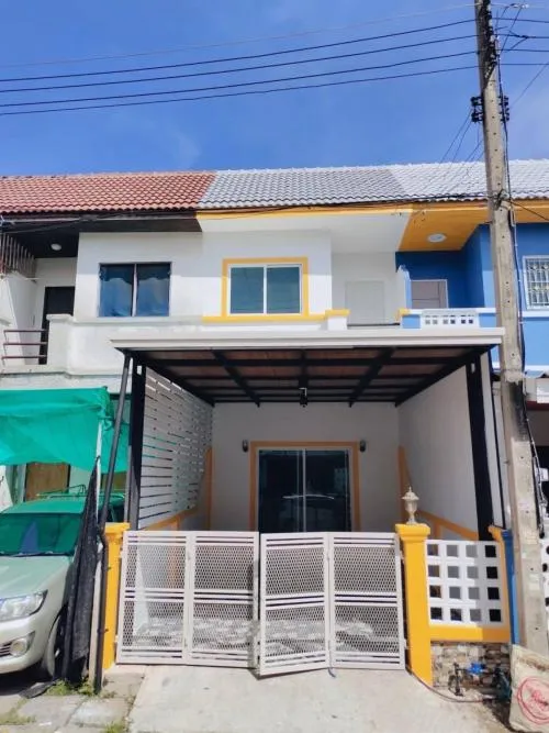 For Sale Townhouse/Townhome  , Baan Chatpailin Ladlumkaeo , Rahaeng , Lat Lum Kaeo , Pathum Thani , CX-111205