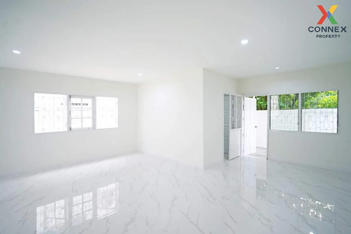 For Sale House , Wisatesuknakorn Samaedam 5 , newly renovated , Samae Dam , Bang Khun Thian , Bangkok , CX-111454