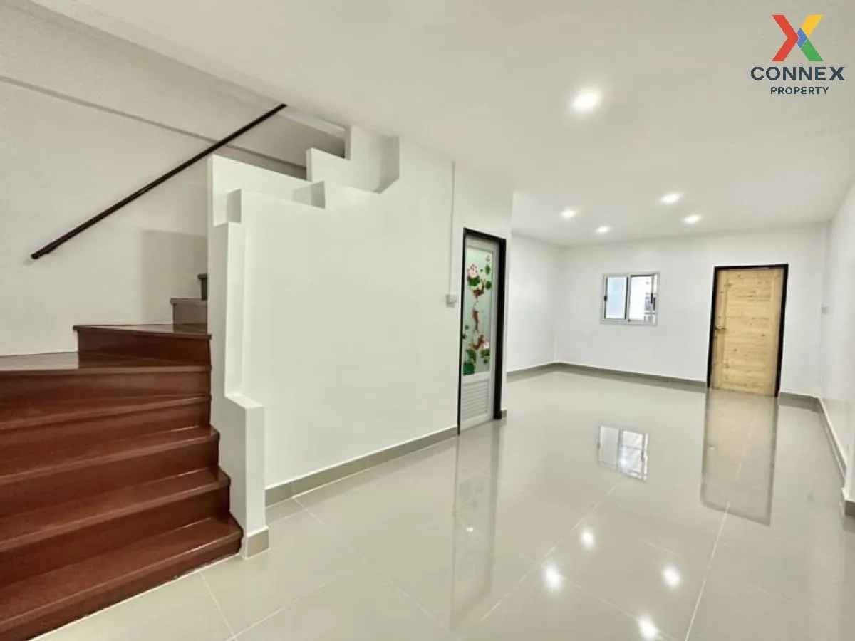 For Sale Townhouse/Townhome  , Baan Rom Ngao Mai , newly renovated , Bang Bua Thong , Bang Bua Thong , Nonthaburi , CX-111495 4