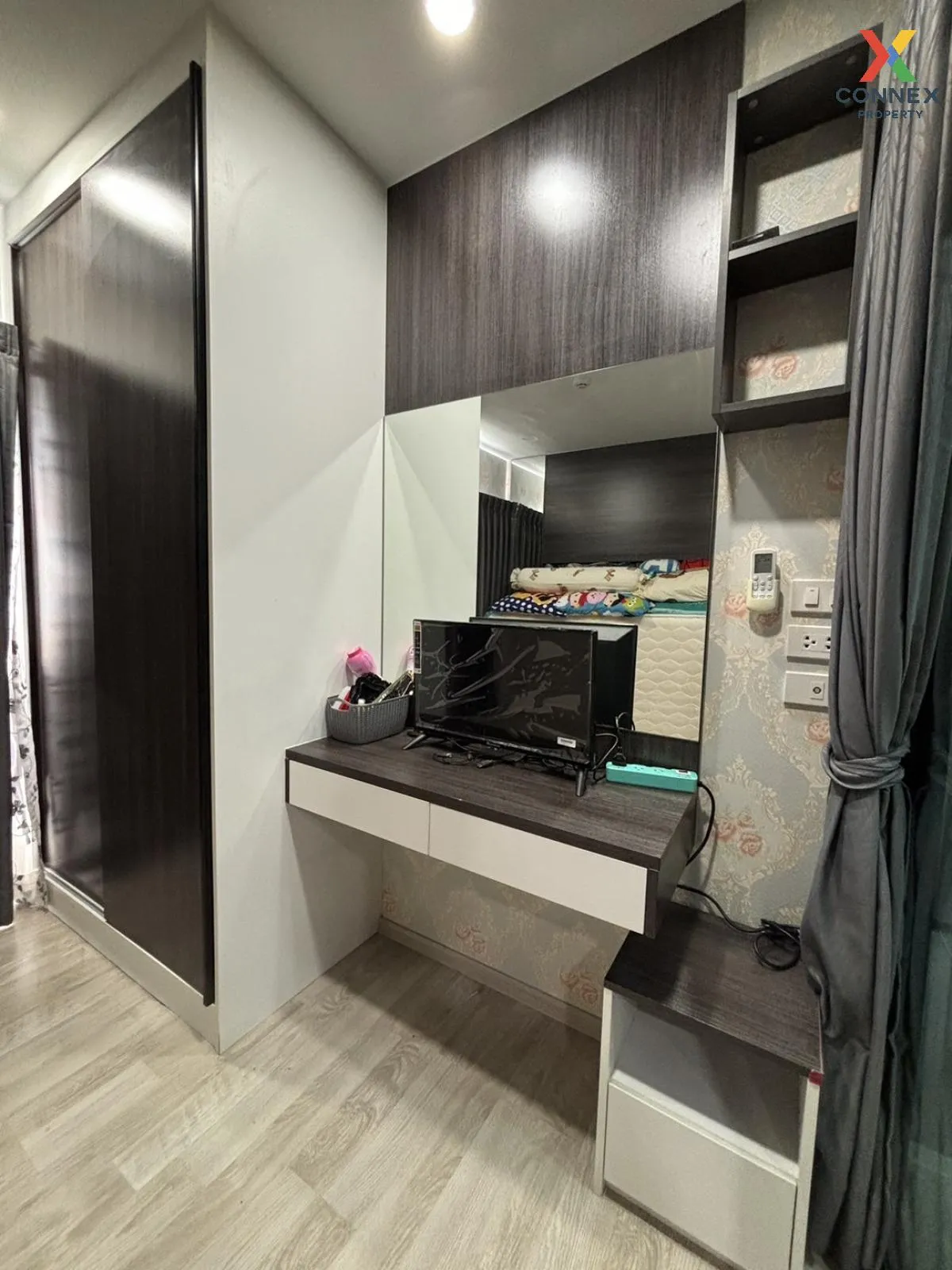 For Sale Condo , D Mark Condo @ Sutthisan , MRT-Sutthisan , Sam Saen Nok , Huai Khwang , Bangkok , CX-111517