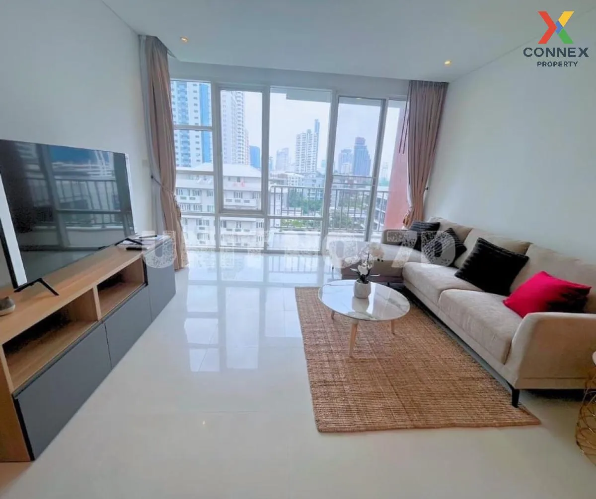 For Sale Condo , Fullerton Sukhumvit , BTS-Ekkamai , Khlong Tan Nuea , Watthana , Bangkok , CX-111592 3