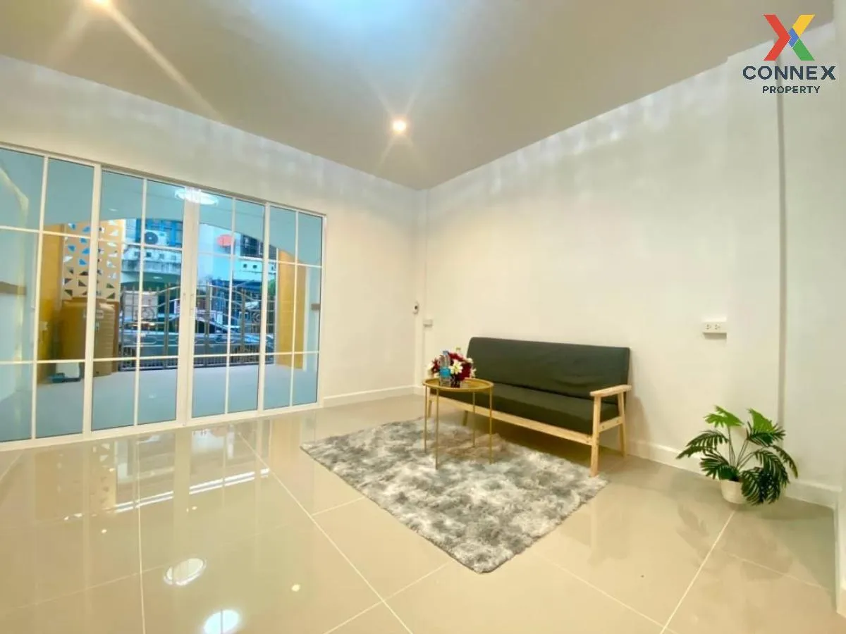 For Sale Townhouse/Townhome  , Baan Piyawararom 1 , newly renovated , Bang Bua Thong , Bang Bua Thong , Nonthaburi , CX-112033 3