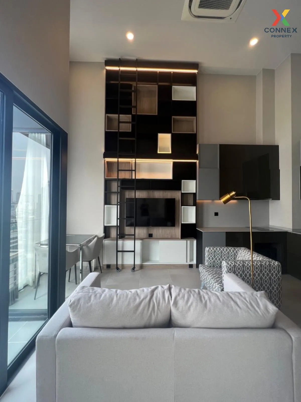 For Rent Condo , Cooper Siam , BTS-National Stadium , Rong Mueang , Pathum Wan , Bangkok , CX-112184 1