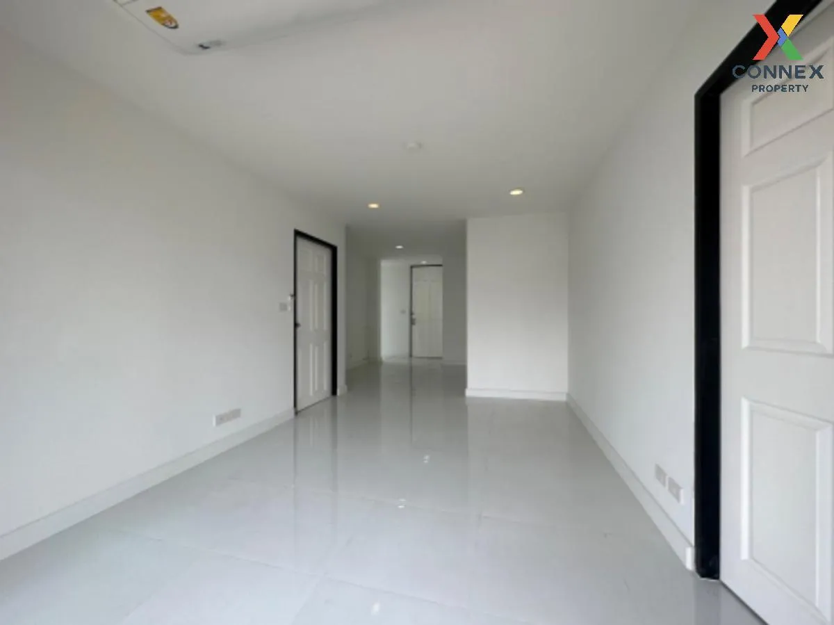 For Sale Condo , Green Point Silom , BTS-Chong Nonsi , Suriyawong , Bang Rak , Bangkok , CX-112229