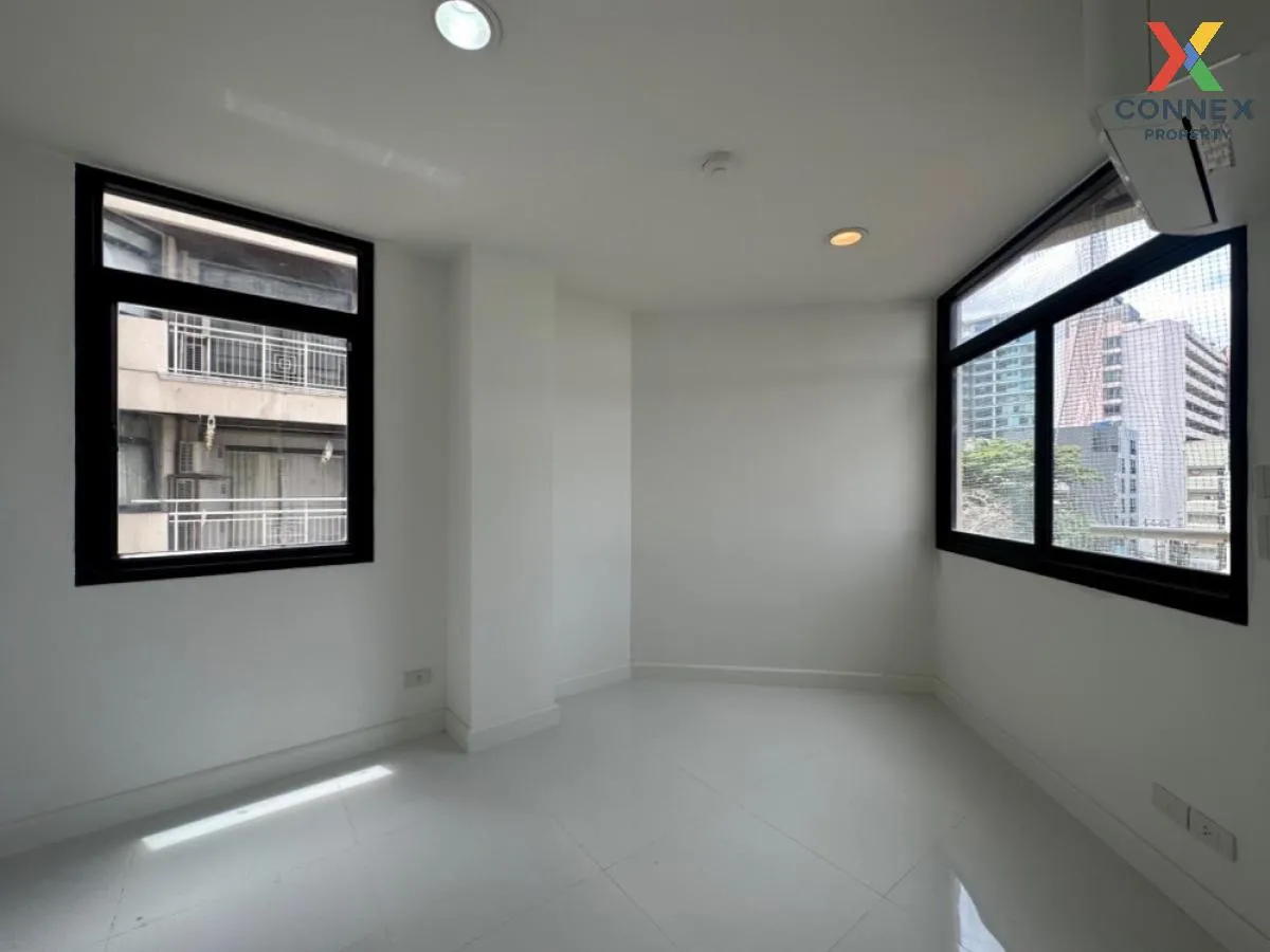 For Sale Condo , Green Point Silom , BTS-Chong Nonsi , Suriyawong , Bang Rak , Bangkok , CX-112229