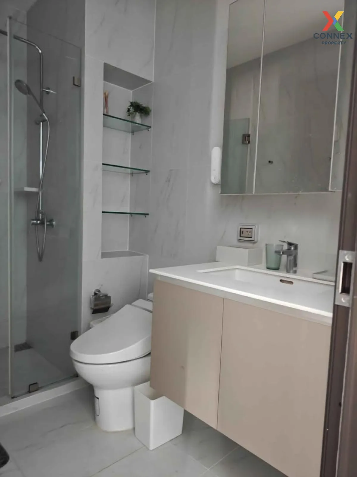 For Sale Condo , Chewathai Residence Asoke , MRT-Phra Ram 9 , Makkasan , Rat Thewi , Bangkok , CX-112330