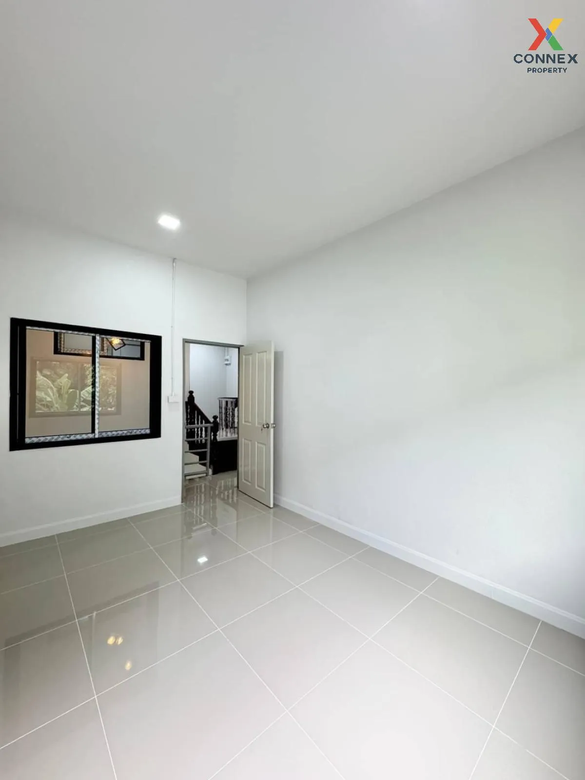 For Sale Townhouse/Townhome  , Buathongthani , corner unit , Bang Bua Thong , Bang Bua Thong , Nonthaburi , CX-112468