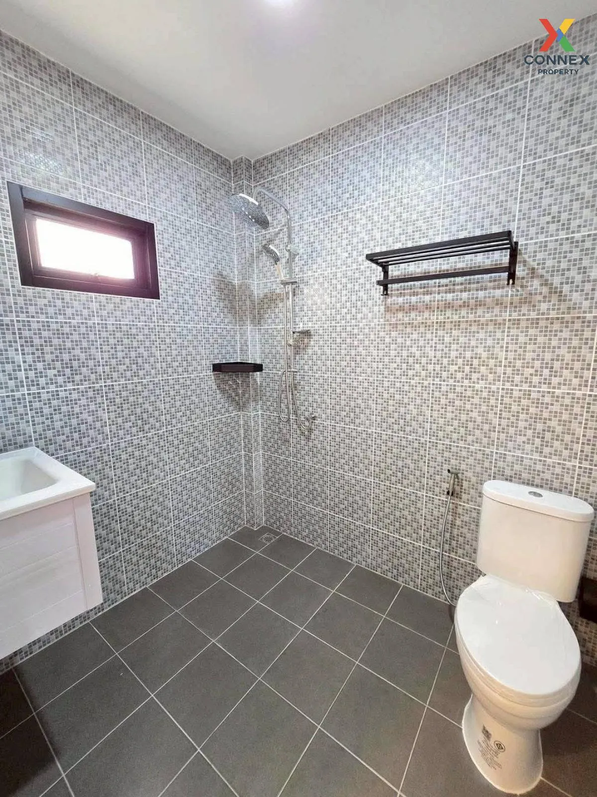 For Sale House , K.C. Garden Home 6 , newly renovated , Sam Wa Ta
