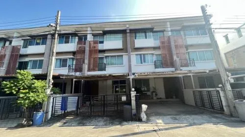 For Sale Townhouse/Townhome  , Town Plus Onnut , Lat Krabang , Lat Krabang , Bangkok , CX-112663