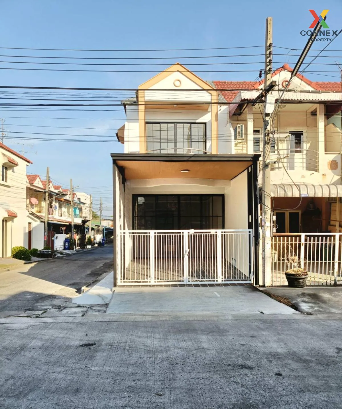 For Sale Townhouse/Townhome  , Baan Fueng Fah Villa 12 , newly renovated , Thepharak , Mueang Samut Prakan , Samut Prakarn , CX-113014 2