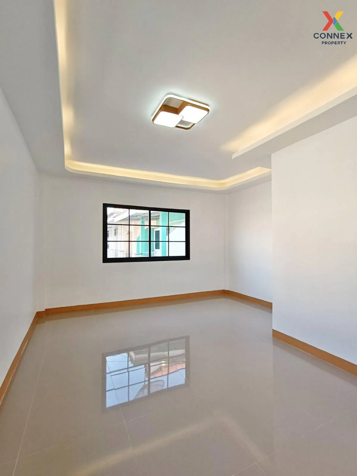 For Sale Townhouse/Townhome  , Baan Fueng Fah Villa 12 , newly renovated , Thepharak , Mueang Samut Prakan , Samut Prakarn , CX-113014