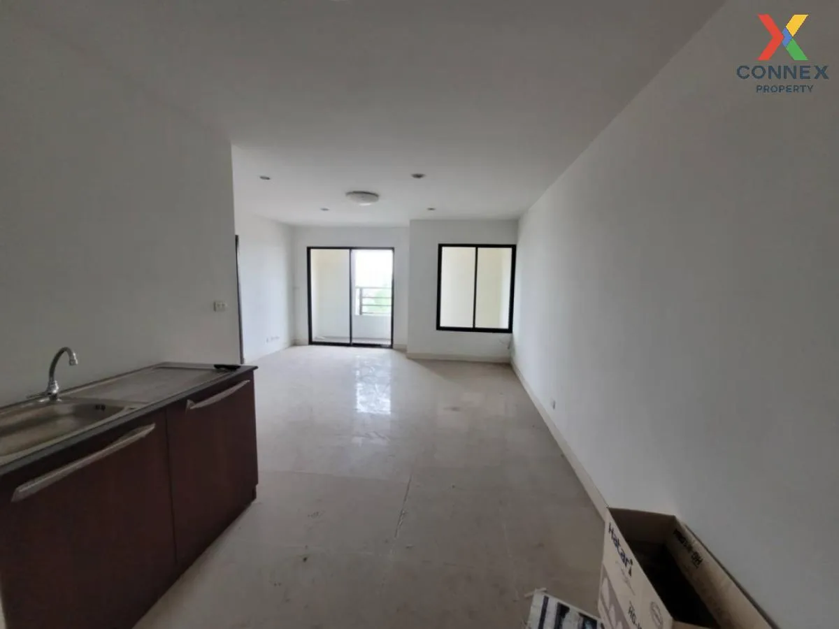 For Sale Condo , i - Talay Condominium Bangsaen , nice view , high floor , corner unit , Saen Suk , Mueang Chon Buri , Chon Buri , CX-113030 1