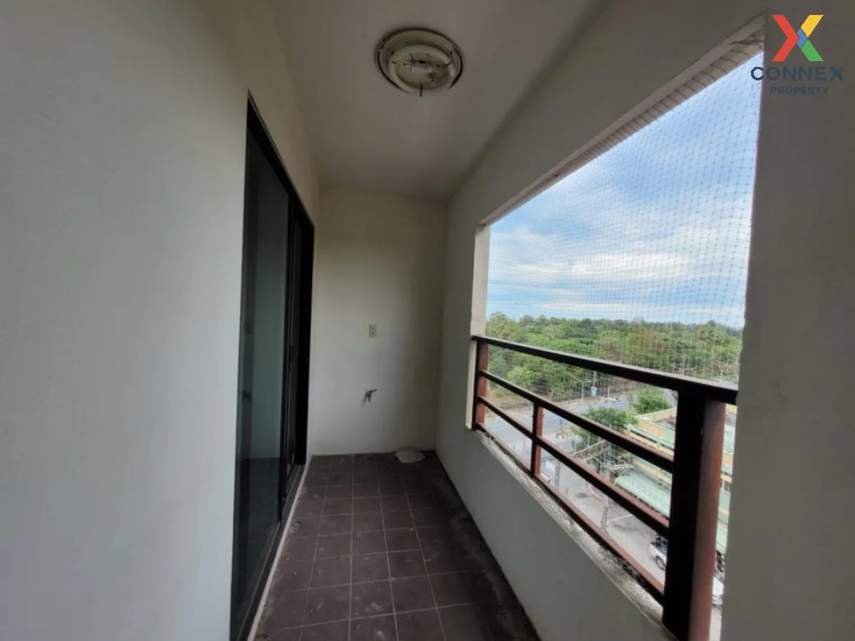 For Sale Condo , i - Talay Condominium Bangsaen , nice view , high floor , corner unit , Saen Suk , Mueang Chon Buri , Chon Buri , CX-113030 4