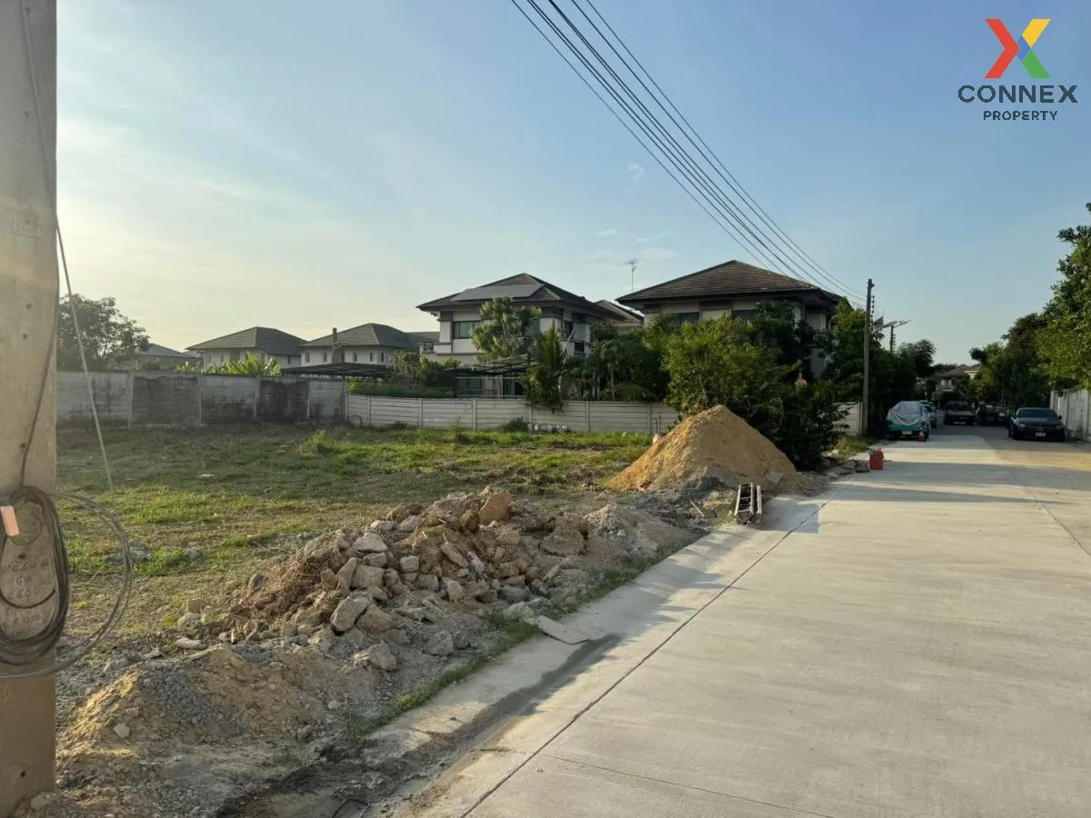 For Sale Land , BAAN KRITSANA RAMA 5 - KARNCHANAPHISEK , corner unit , Bang Khu Wiang , Bang Kruai , Nonthaburi , CX-113338