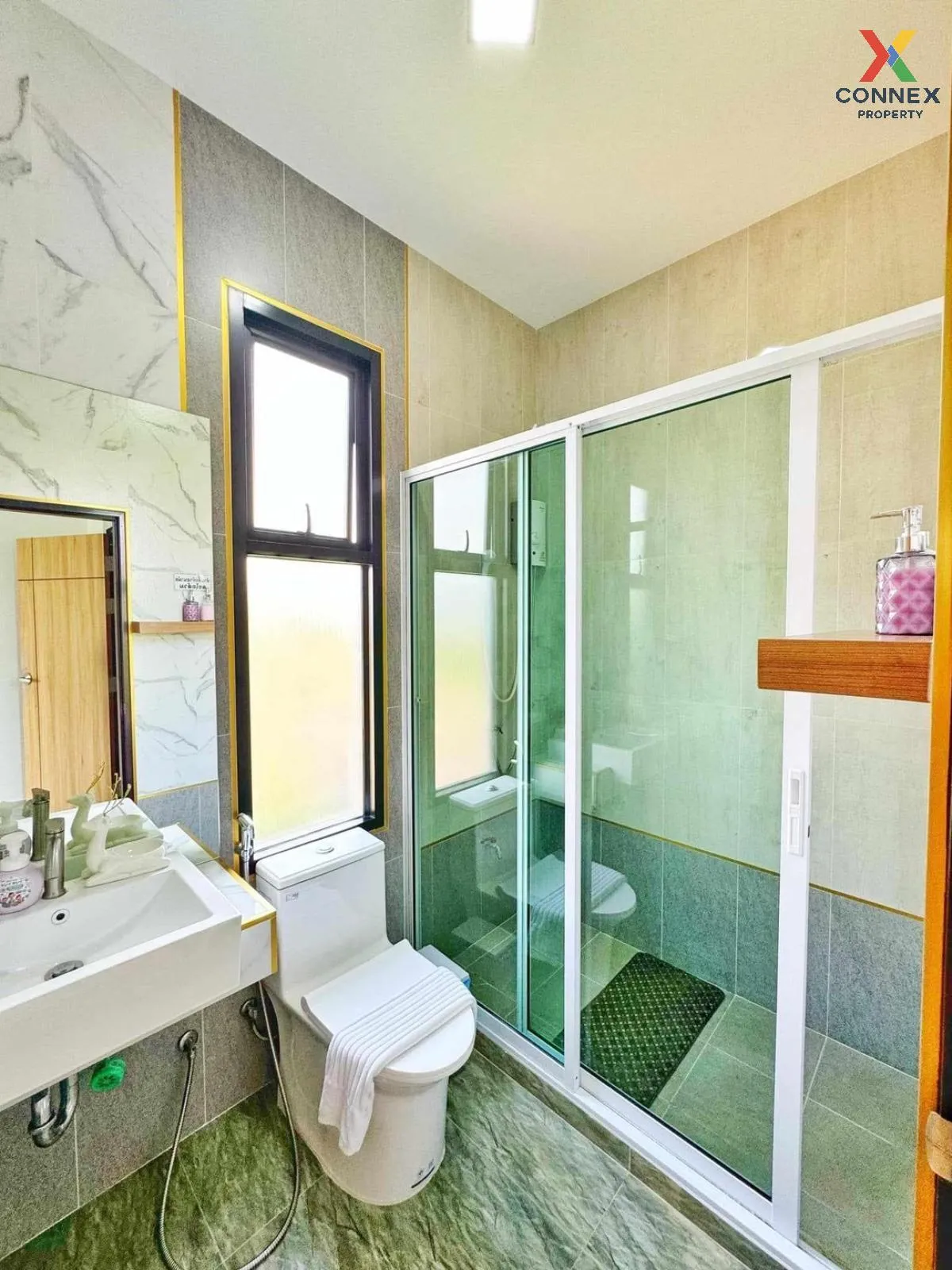 For Sale Pool villa house for sale, Soi Wat Bunkanchanaram 3 , Mu