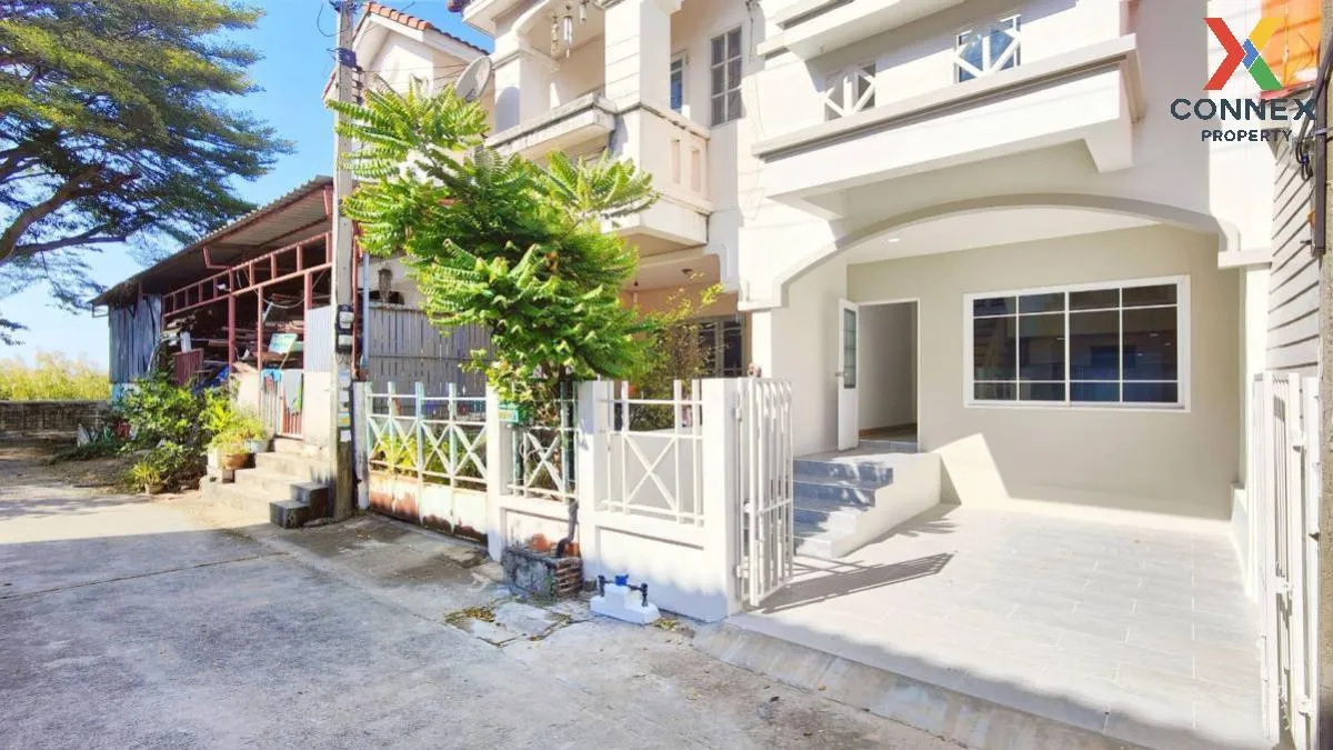 For Sale Townhouse/Townhome  , Baan Suan Supavat , Ban Klang , Mueang Pathum Thani , Pathum Thani , CX-113595 2