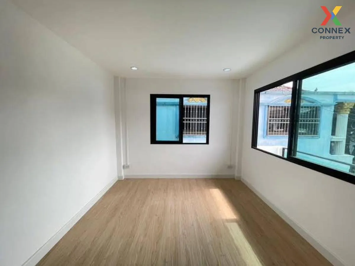 For Sale House , Baan Phra Pin 4 , corner unit , newly renovated , Nong Khaem , Nong Khaem , Bangkok , CX-113781