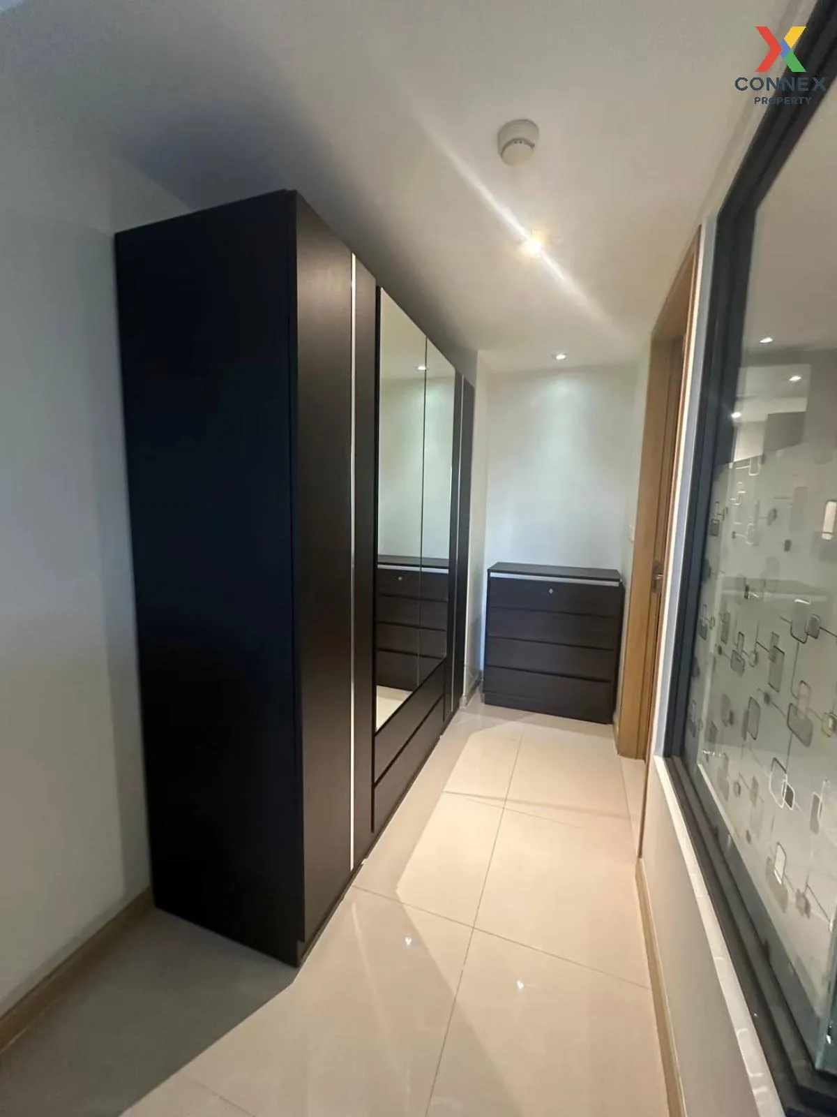 For Rent Condo , Socio Reference 61 , BTS-Ekkamai , Khlong Tan Nuea , Watthana , Bangkok , CX-113887