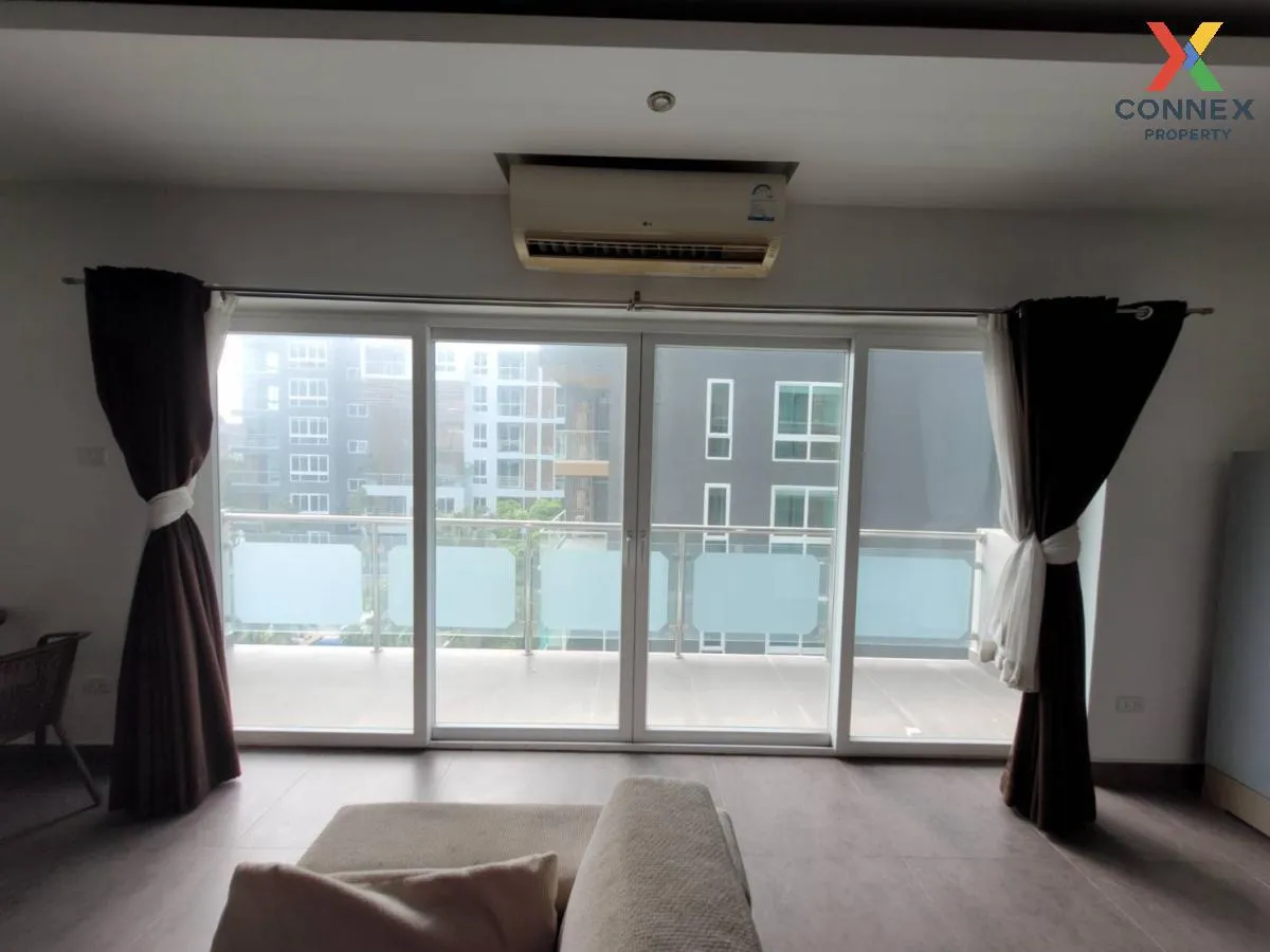 For Sale Condo , Tudor Court Condominium , corner unit , Nong Prue , Bang Lamung , Chon Buri , CX-114000