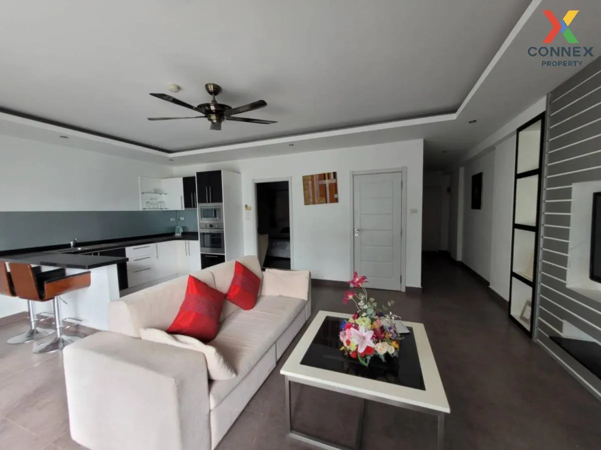 For Sale Condo , Tudor Court Condominium , corner unit , Nong Prue , Bang Lamung , Chon Buri , CX-114000