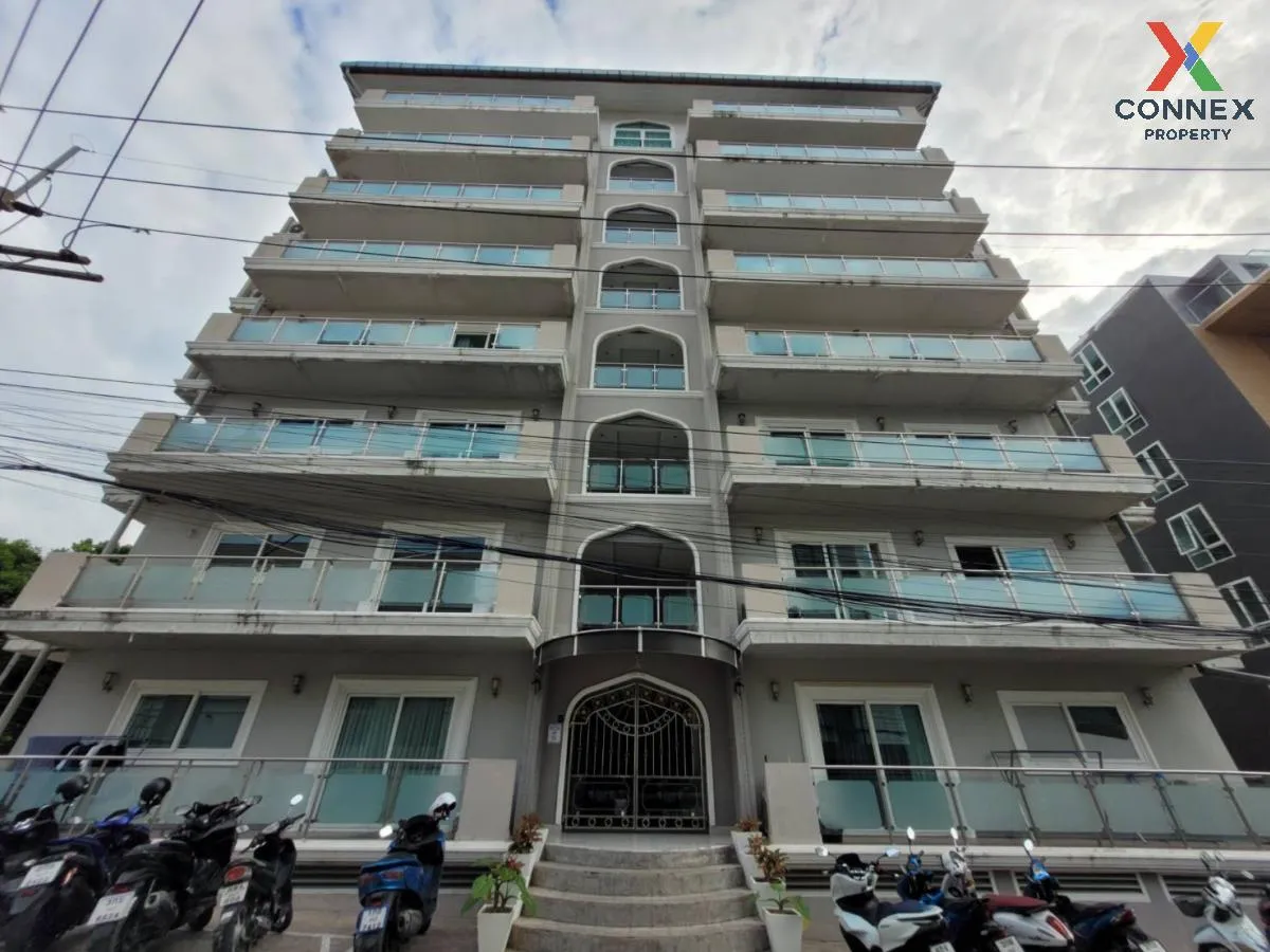 For Sale Condo , Tudor Court Condominium , corner unit , Nong Prue , Bang Lamung , Chon Buri , CX-114000 1