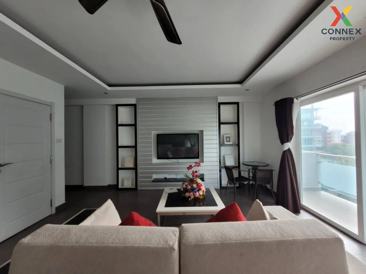 For Sale Condo , Tudor Court Condominium , corner unit , Nong Prue , Bang Lamung , Chon Buri , CX-114000 3