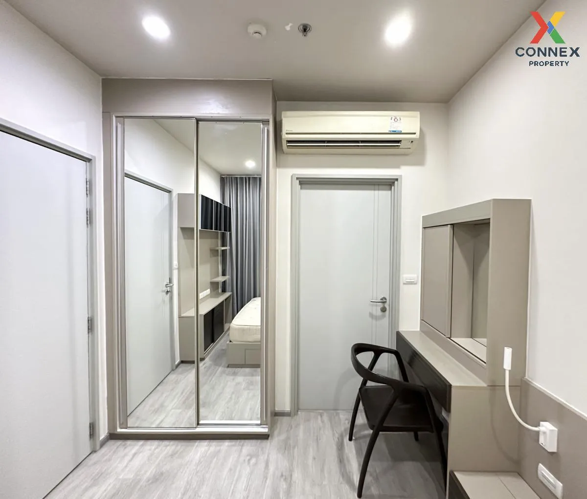 For Sale Condo , Onyx Phaholyothin , BTS-Saphan Khwai , Sam Sen Nai , Phaya Thai , Bangkok , CX-114153