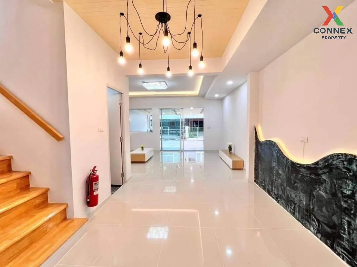 For Sale Townhouse/Townhome  , Indy Bangna Km.26 , newly renovated , Bang Bo , Bang Bo , Samut Prakarn , CX-114162