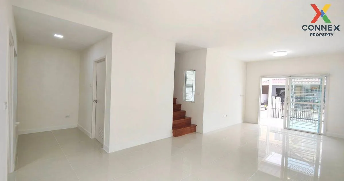 For Sale Townhouse/Townhome  , PRUKSA VILLE 41/1 BANGKADEE-TIWANON , corner unit , newly renovated , Bang Kadi , Mueang Pathum Thani , Pathum Thani , CX-114201