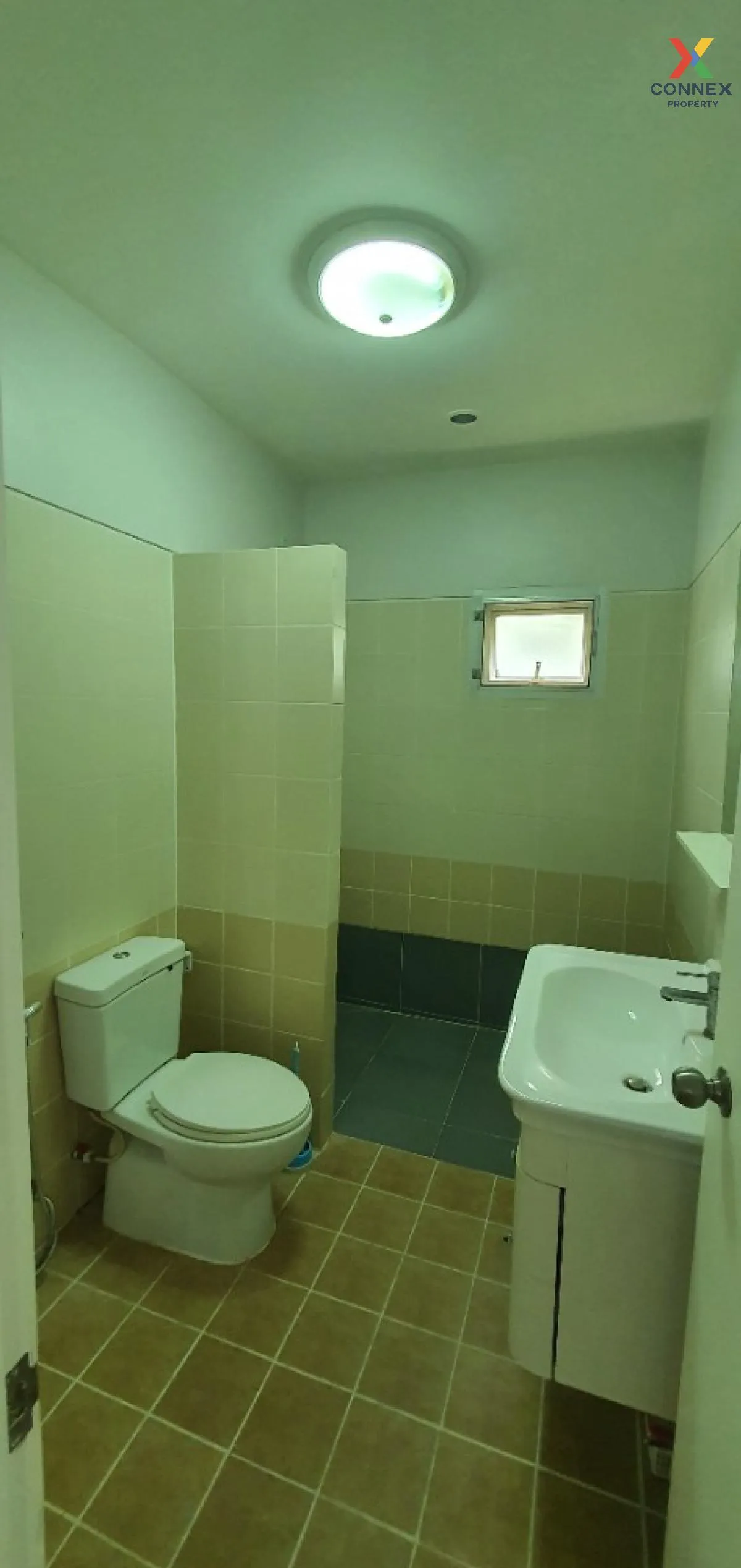 For Sale House , Atoll Maldives Beach Namdaeng-Bang Phli , Bang P