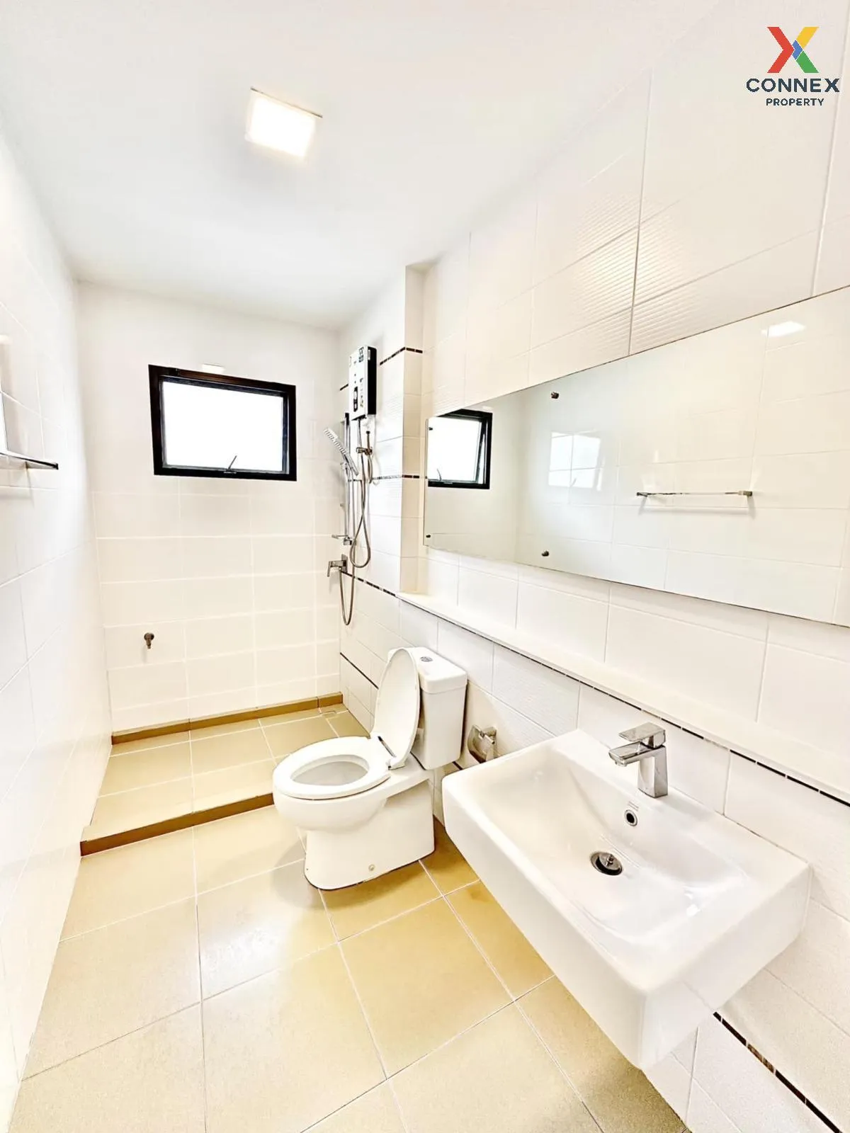 For Sale House , Mantana Srinakarin - Bangna , Bang Kaeo , Bang P