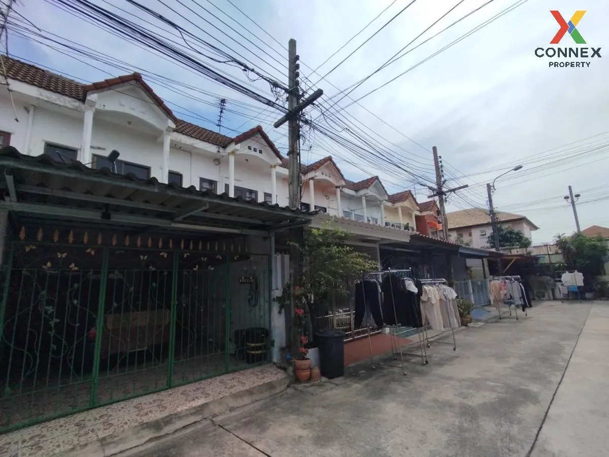 For Sale Townhouse/Townhome  , Baan Thaweethong 2 , MRT-Tippawan  3