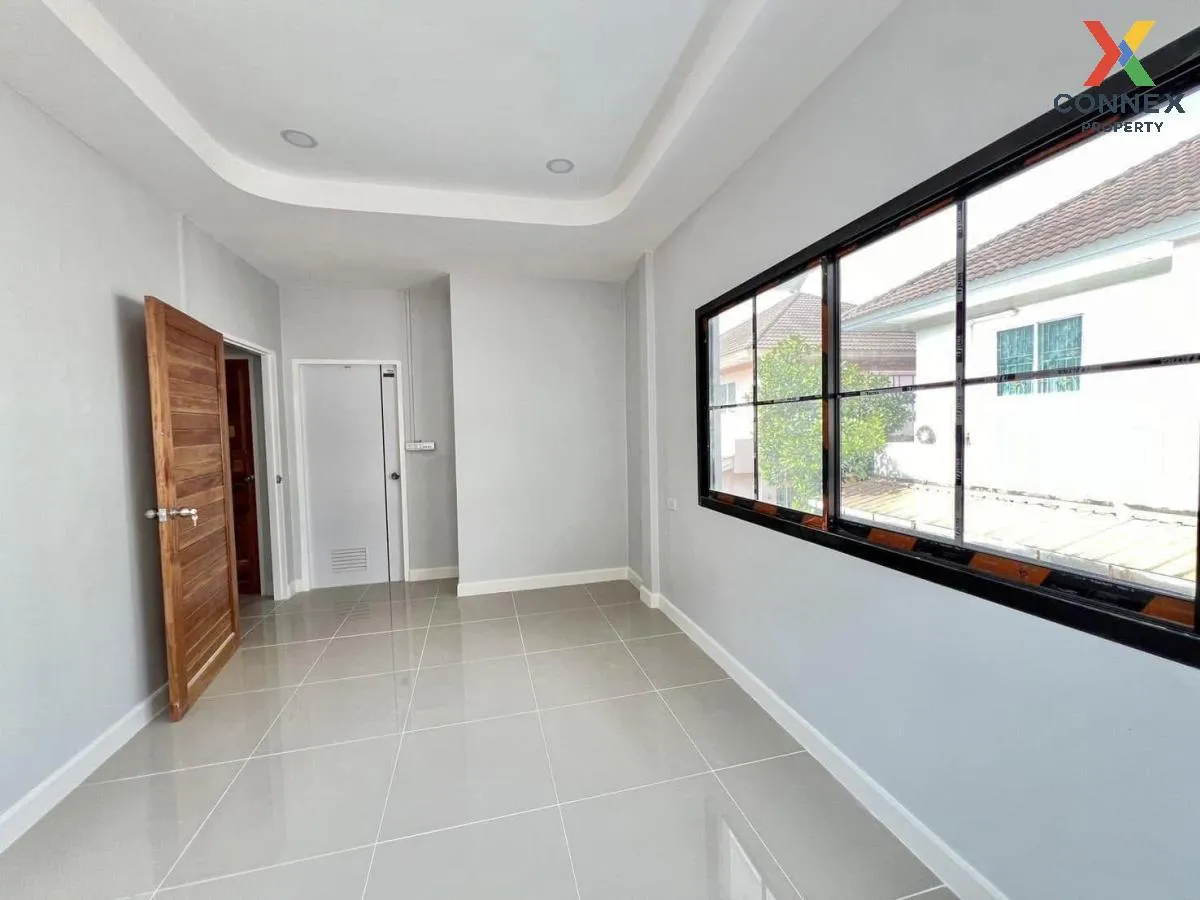 For Sale Townhouse/Townhome  , Baan Romruen Ville , Mahasawat , B