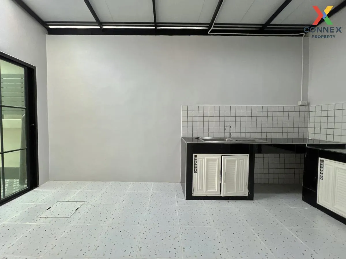 For Sale Townhouse/Townhome  , Baan Romruen Ville , Mahasawat , B