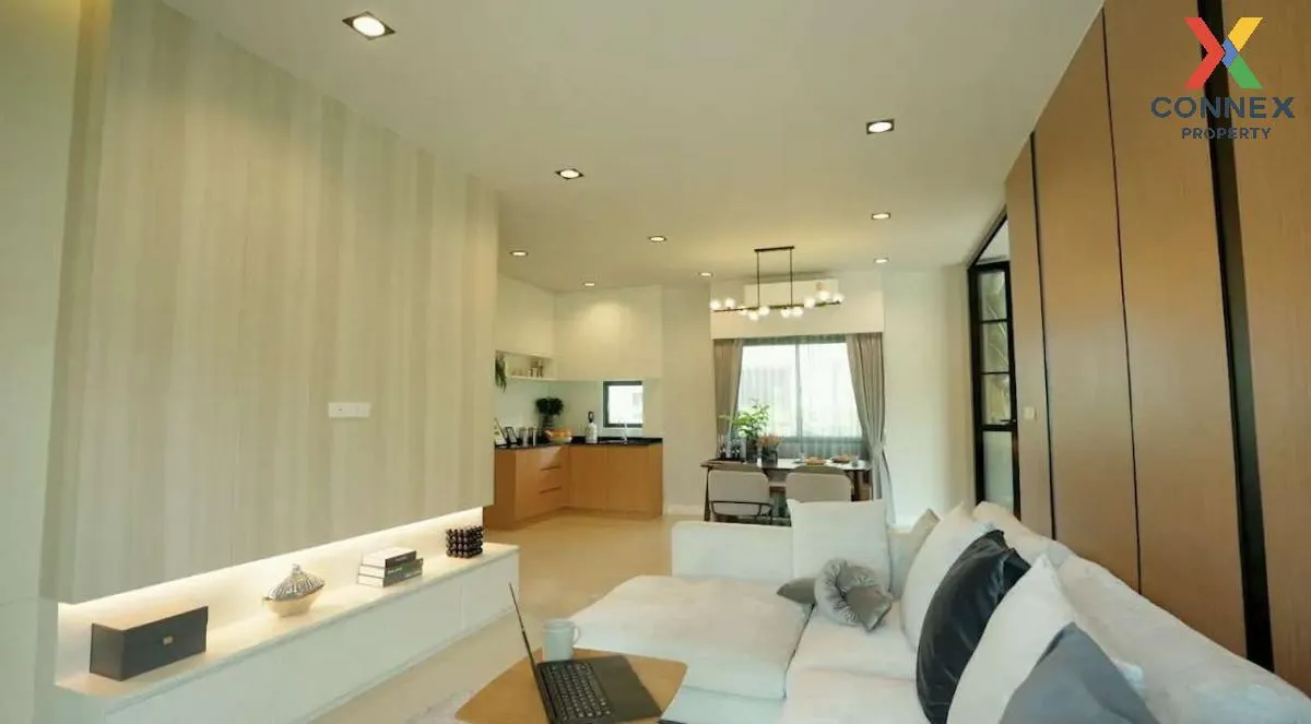 ขายบ้าน  ธนาฮาบิแทต กรู๊ฟ ปิ่นเกล้า - สิรินธร บางสีทอง บางกรวย นน 4