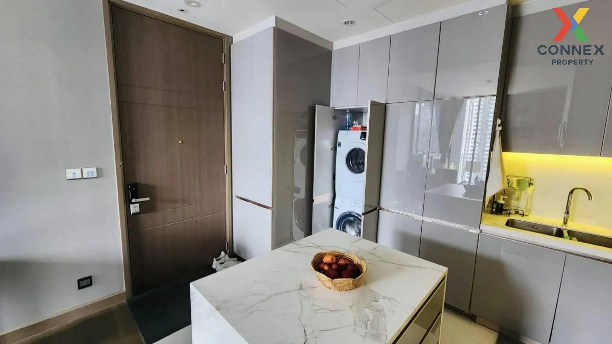 For Sale Condo , The Esse at Singha Complex , corner unit , MRT-Phetchaburi , Bang Kapi , Huai Khwang , Bangkok , CX-114995 4