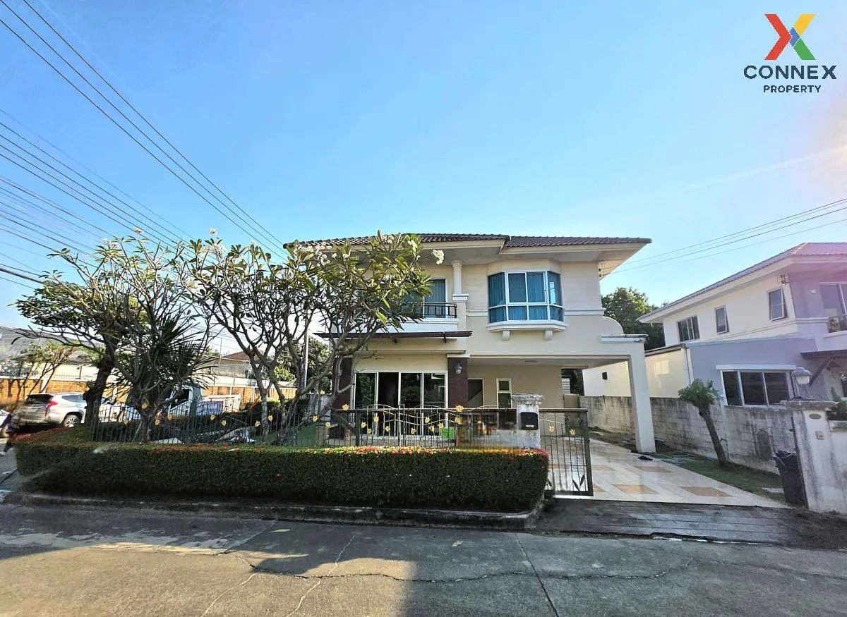 For Sale House , Supalai Ville Wongwaen - Rattanathibet , corner  1