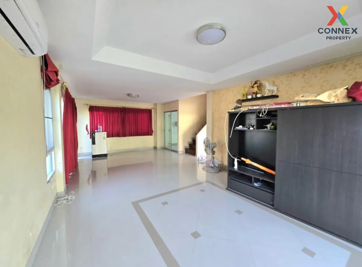 For Sale House , Supalai Ville Wongwaen - Rattanathibet , corner  4
