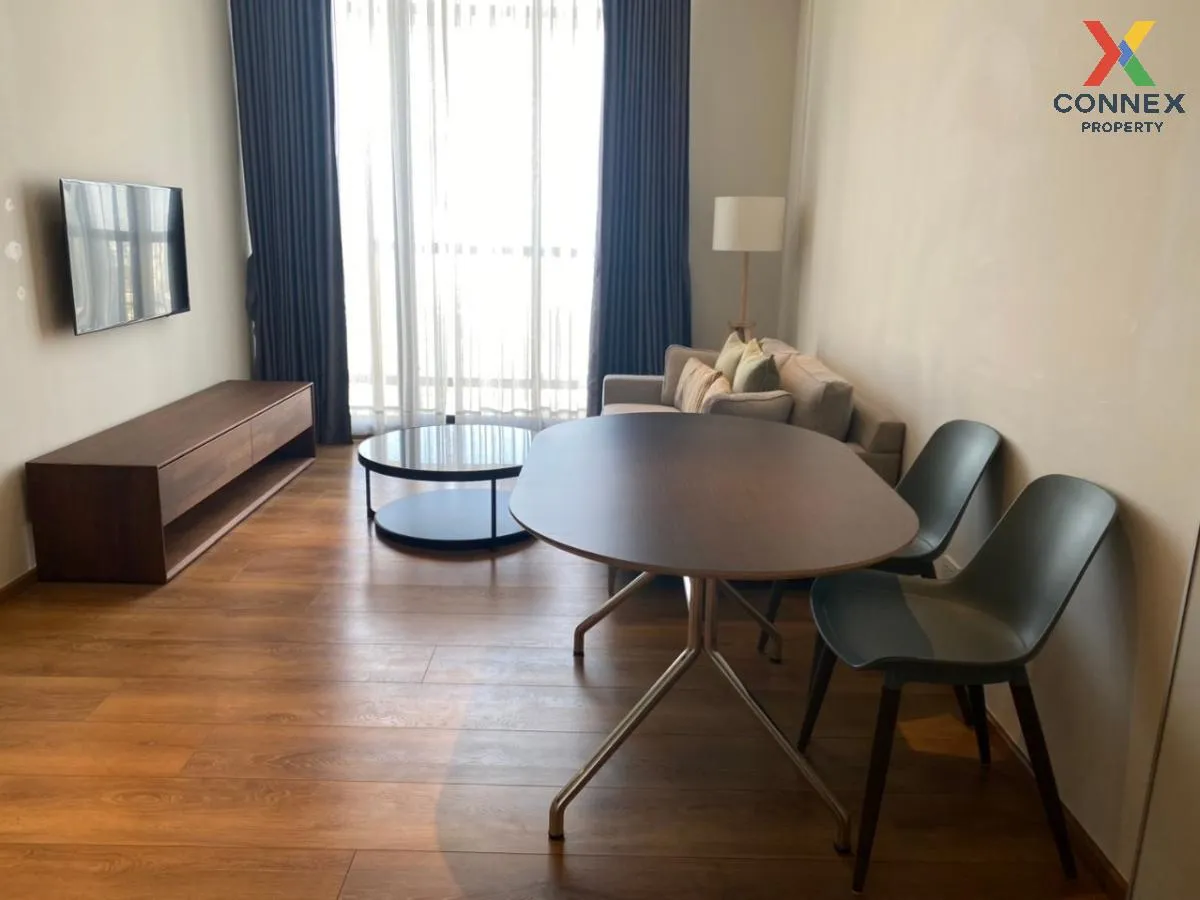 For Rent Condo , Park Origin Phrom Phong , nice view , high floor , corner unit , newly renovated , BTS-Phrom Phong , Khlong Tan , Khlong Toei , Bangkok , CX-115258