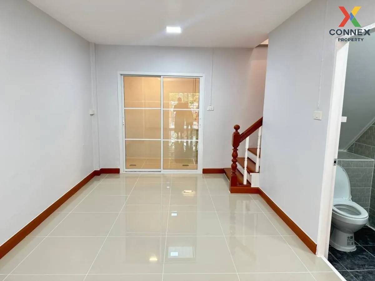 For Sale Townhouse/Townhome  , Baan Lapawan 3 , newly renovated , MRT-Talad Bang Yai , Sao Thong Hin , Bang Yai , Nonthaburi , CX-115285