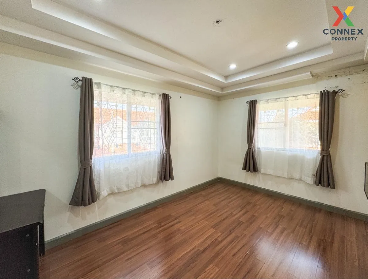 For Sale House , Pruksa 34 Panalee , Na Kluea , Phra Samut Chedi , Samut Prakarn , CX-115350