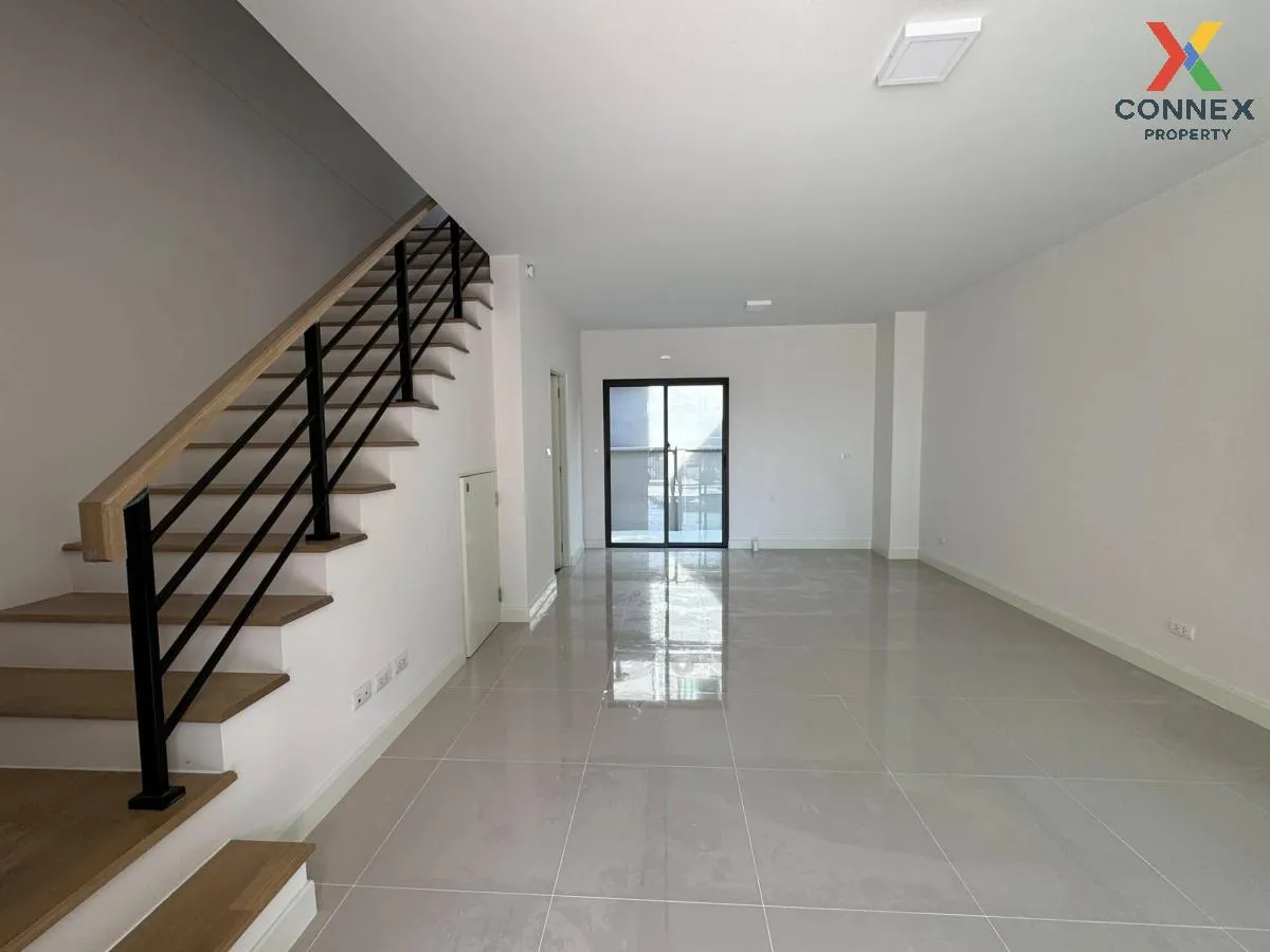 For Rent Townhouse/Townhome  , Baan Klang Muang Phahol - Ramintra , Tha Raeng , Bang Khen , Bangkok , CX-115519 2