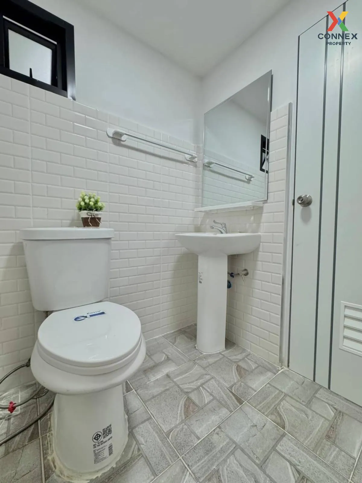 For Sale Townhouse/Townhome  , Rewadee 3 , newly renovated , Talat Khwan , Mueang Nonthaburi , Nonthaburi , CX-115576