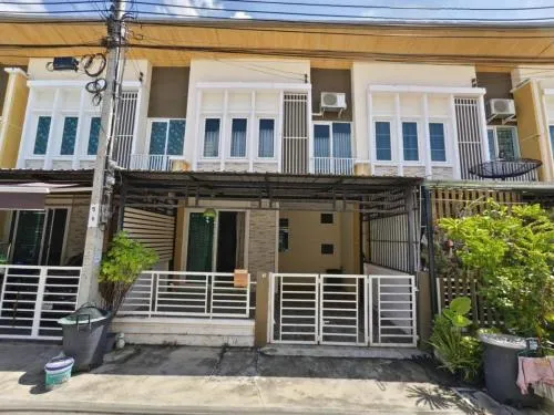 For Sale Townhouse/Townhome  , Golden Town Suksawat - Phutthabucha , Bang Pakok , Rat Burana , Bangkok , CX-115678