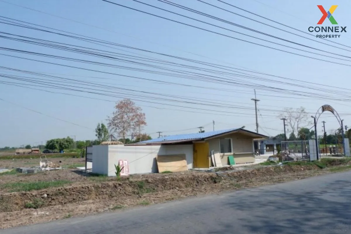 For Sale Land for sale with buildings Hua Krabue Subdistrict , Sisa Krabue , Ongkharak , Nakhon Nayok , CX-115718 1