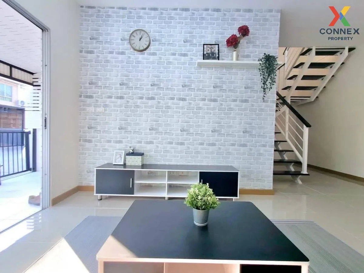 For Sale Townhouse/Townhome  , Baan Pruksa 106 Bangpu - Tamru , corner unit , newly renovated , Bang Pu Mai , Mueang Samut Prakan , Samut Prakarn , CX-115854