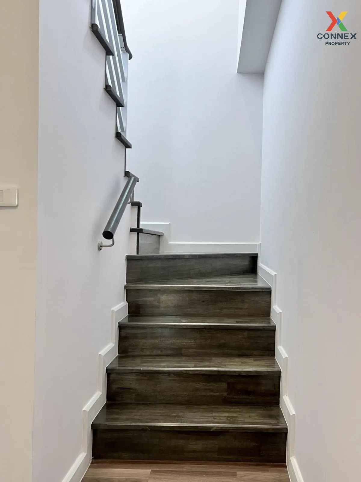 For Sale Townhouse/Townhome  , Bless Town Srinakarin - Namdang , 