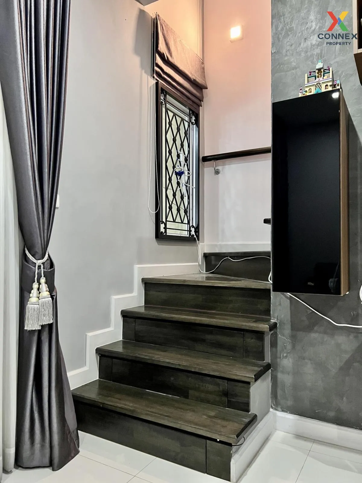 For Sale Townhouse/Townhome  , Bless Town Srinakarin - Namdang ,  4