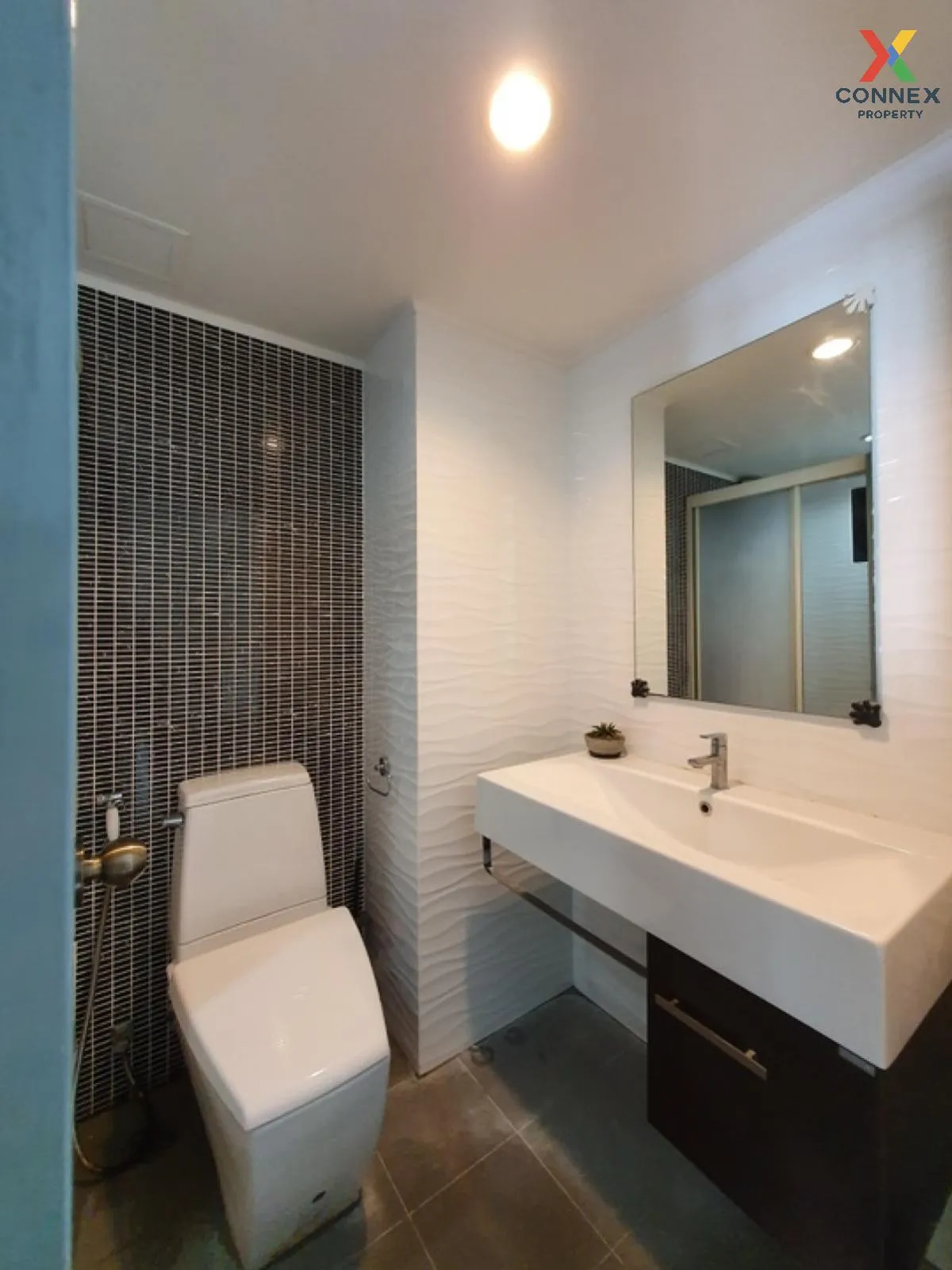 For Rent Condo , Lumpini Place Phahol - Saphankhwai , BTS-Saphan Khwai , Sam Sen Nai , Phaya Thai , Bangkok , CX-116111